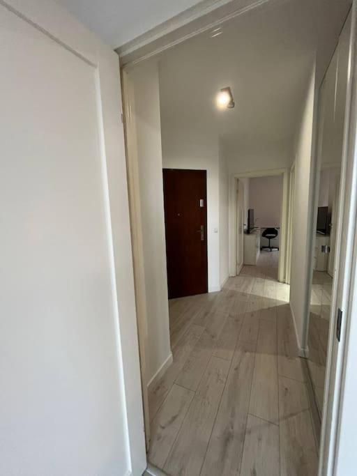 New Apartment Old Town -6 People - 200M Town Hall Breslau Exterior foto